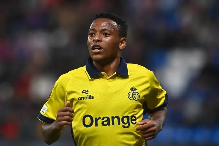 Relebohile Mofokeng in a Union Saint-Gilloise shirt