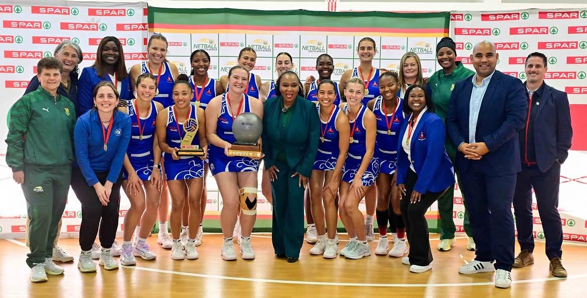 SPAR Netball South Africa champions with the trophy